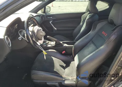 2018 Subaru Brz 2.0 Limited из США, поврежденный, VIN JF1ZCAC16J8601575